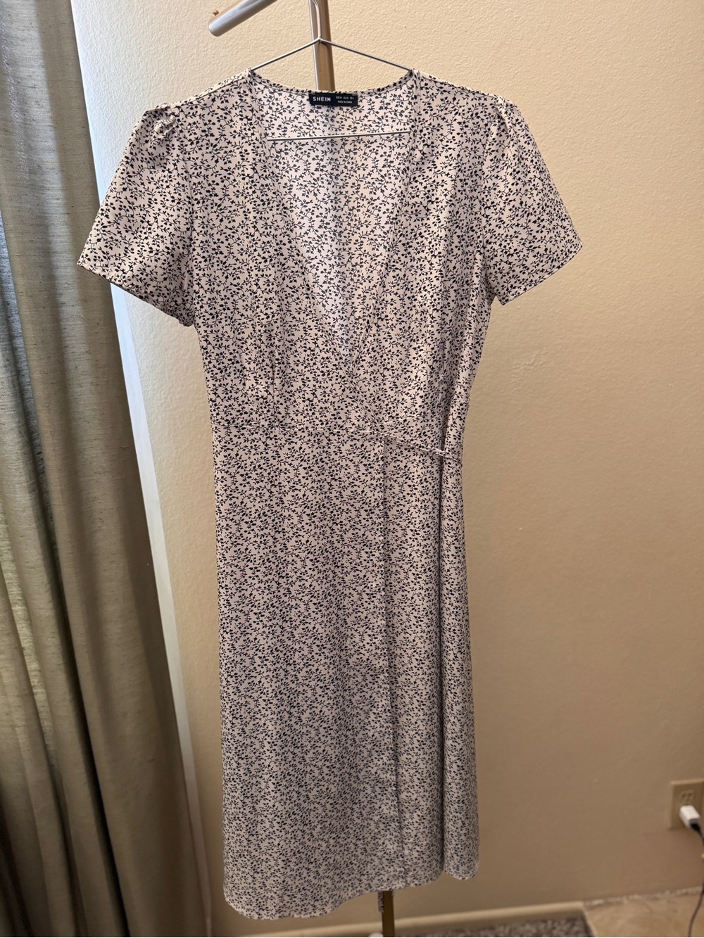 SHEIN Midi Dress with Floral Print